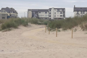 Cosy Castlerock Beside Beach Golf Course and Pub